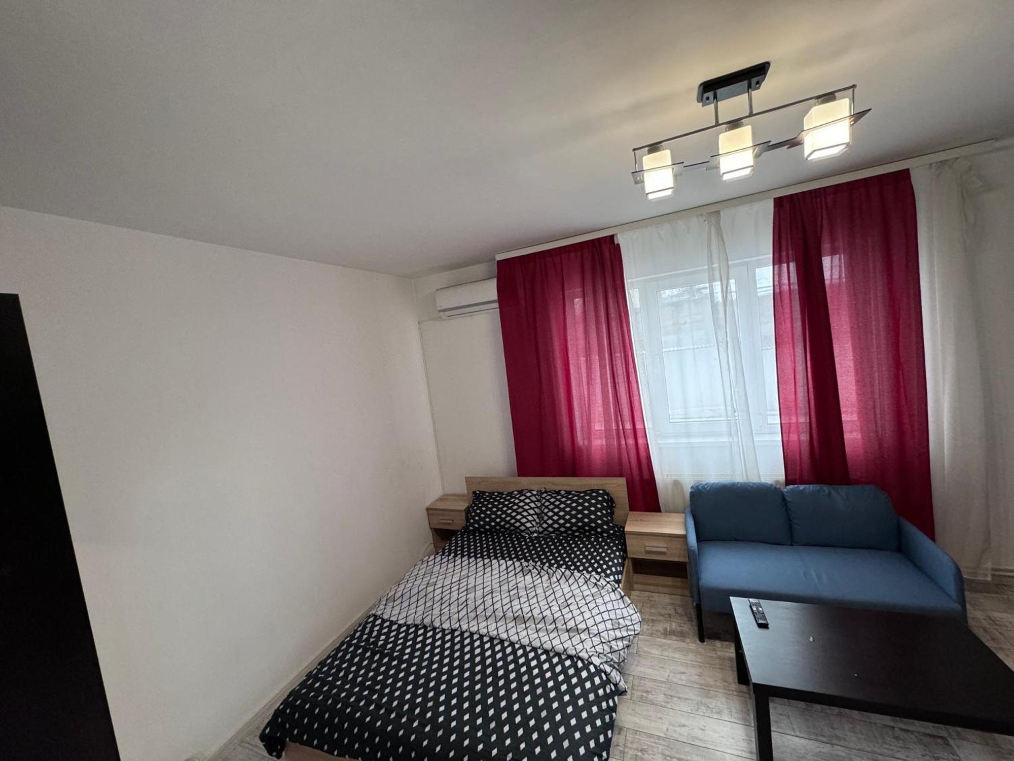 Cozy Studio 10 Min Away From Th Center Of The City Bucureşti Ngoại thất bức ảnh